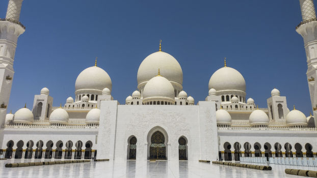 Sheikh Zayed Mosque in Abu Dhabi